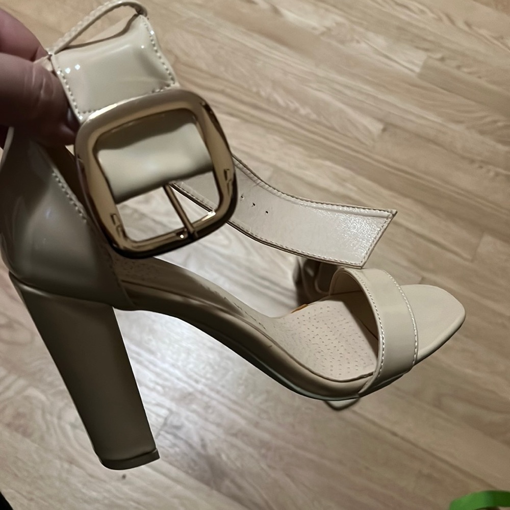 New Azalea Wang heels 7.5